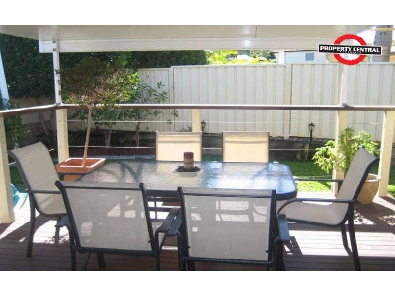 37 Christina Ryan Way, Arundel QLD 4214