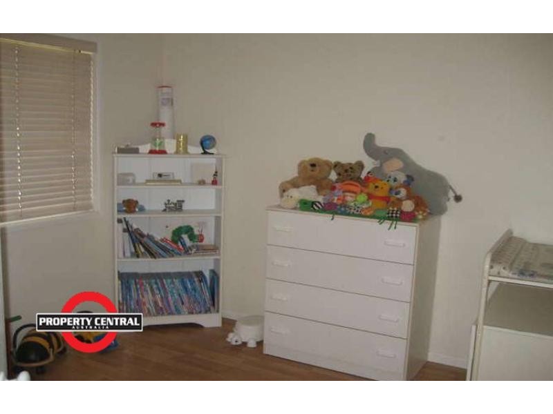 37 Christina Ryan Way, Arundel QLD 4214
