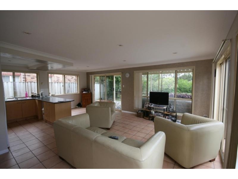 7 Cutter Court, Helensvale QLD 4212