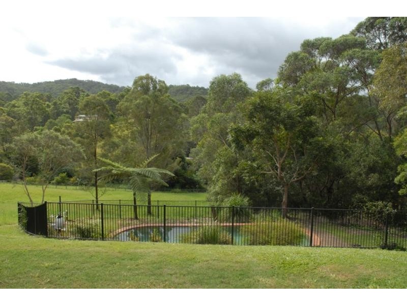 15 Aylsham Drive, Bonogin QLD 4213