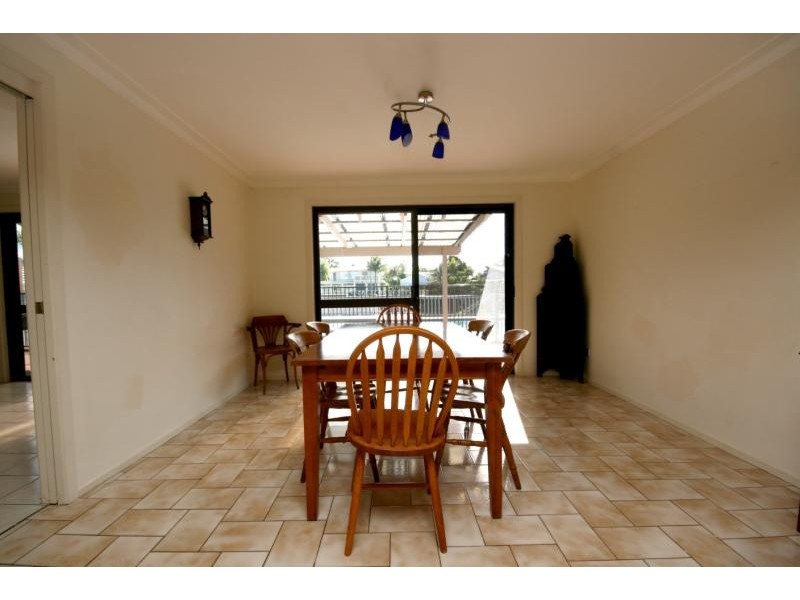 Broadbeach Waters QLD 4218