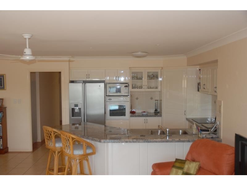 30 Parkwater Tce, Monterey Keys QLD 4212