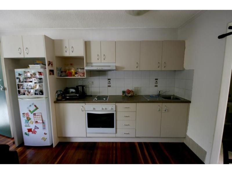 40 Brighton Street, Biggera Waters QLD 4216