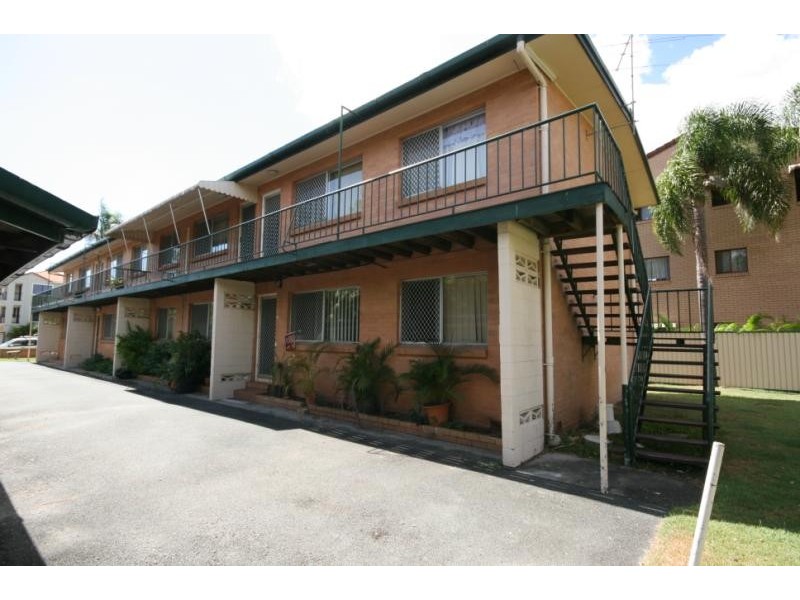 40 Brighton Street, Biggera Waters QLD 4216