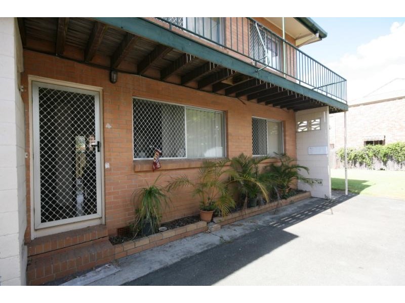 40 Brighton Street, Biggera Waters QLD 4216