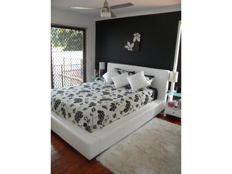 19 Tooraneedin Road, Coomera QLD 4209