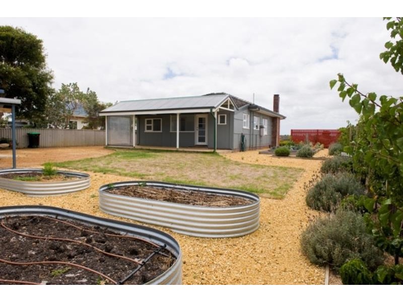 111 Angove Road, Spencer Park WA 6330