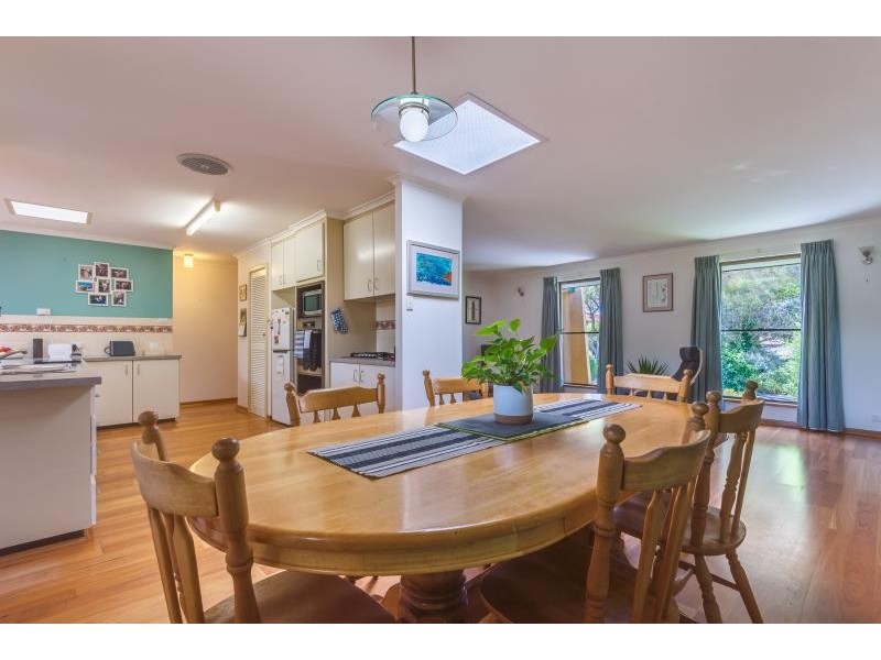 14 Grove Street West, Little Grove WA 6330