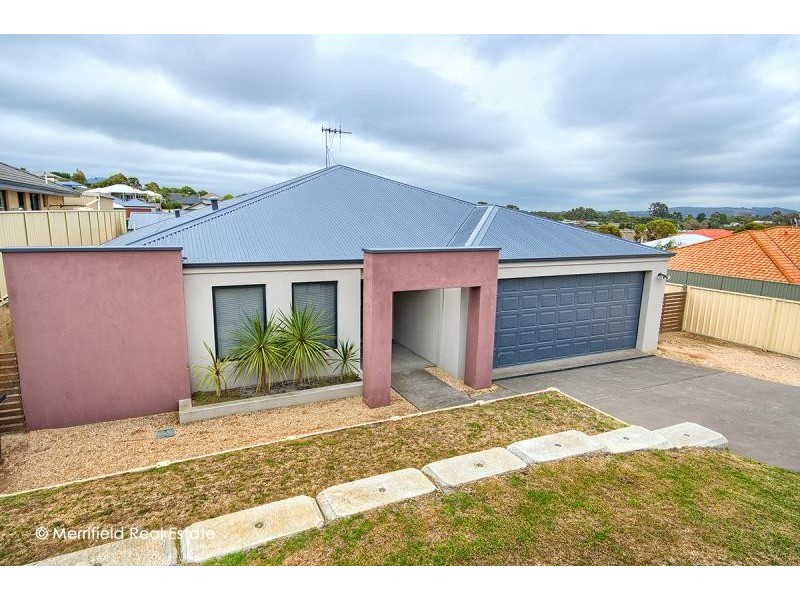 8 Berliner Street, Bayonet Head WA 6330