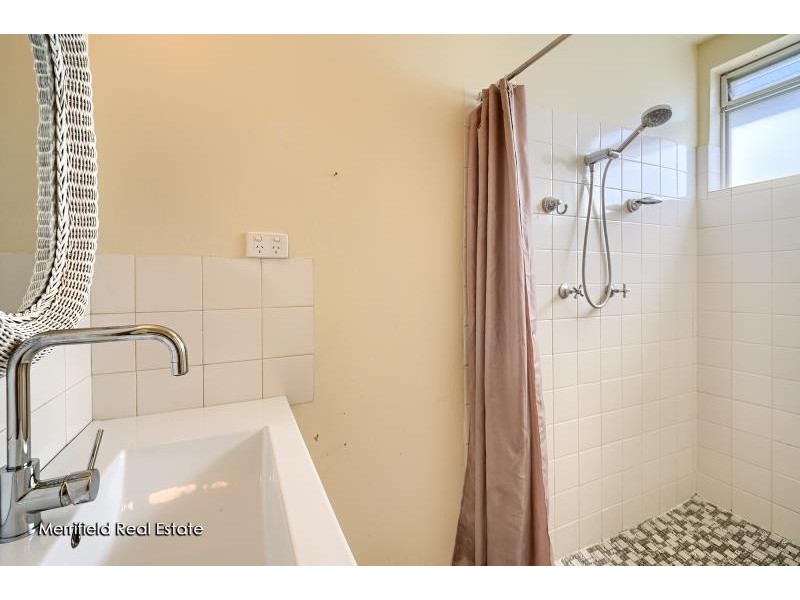 2/308 Serpentine Road, Mount Melville WA 6330