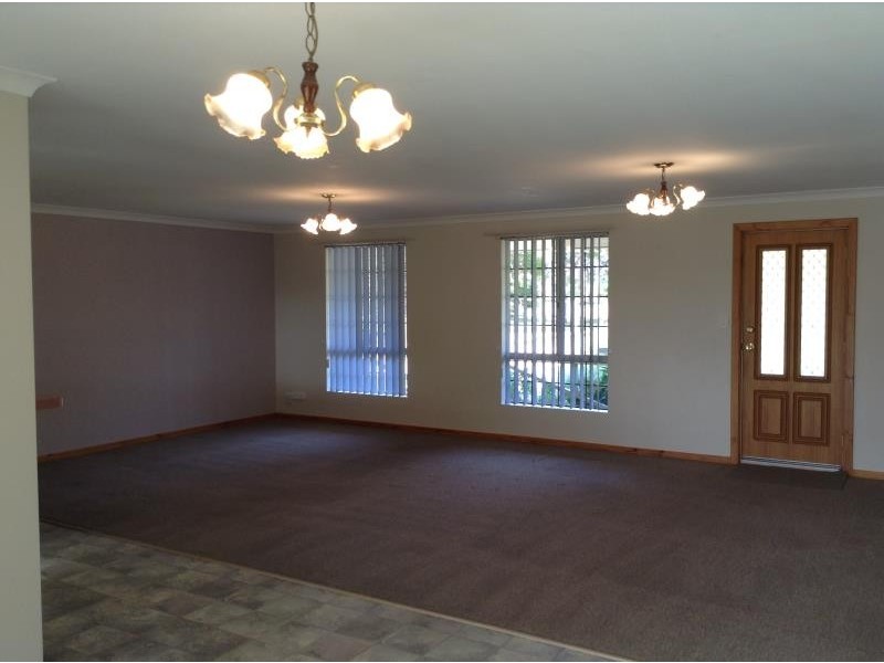 12 Bronte Street, Milpara WA 6330