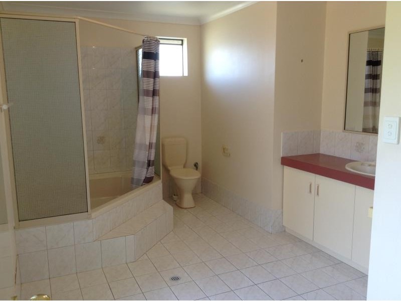 12 Bronte Street, Milpara WA 6330