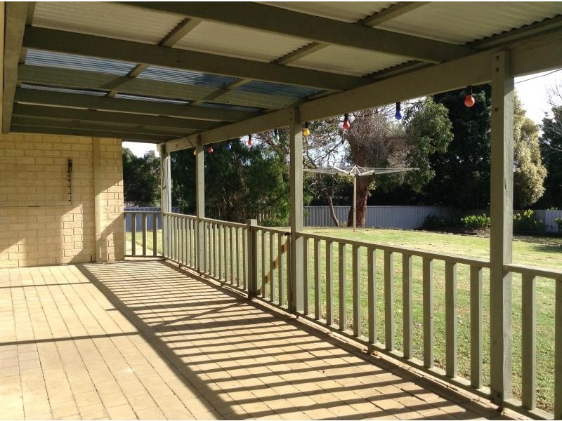 12 Bronte Street, Milpara WA 6330