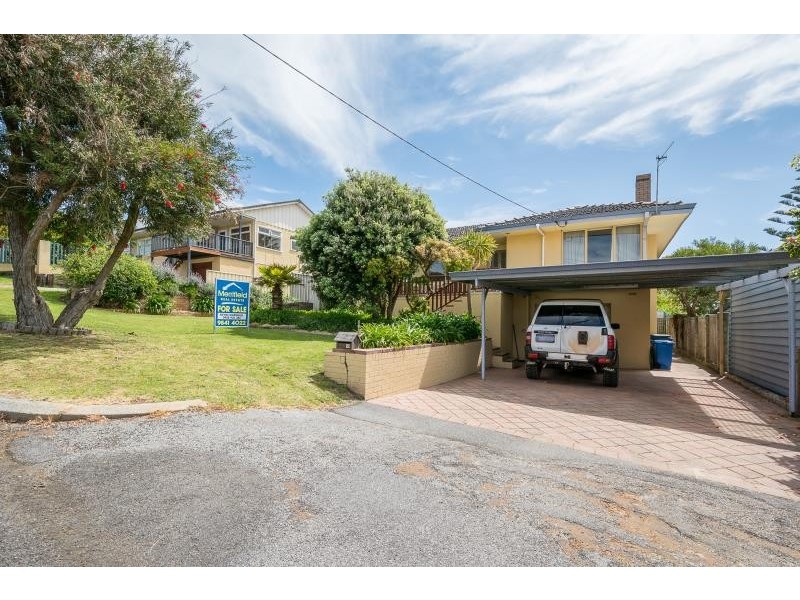 13 Victoria Street, Mount Melville WA 6330