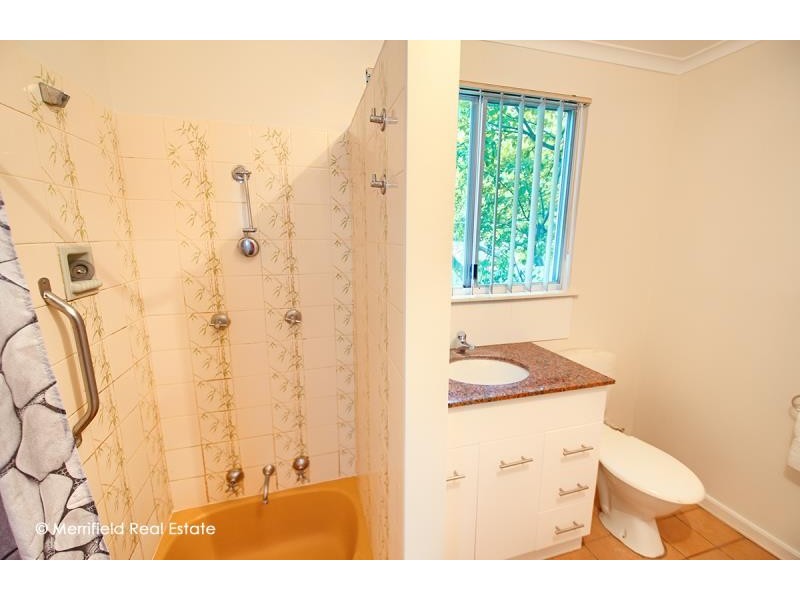 16 Chester Pass Road, Yakamia WA 6330