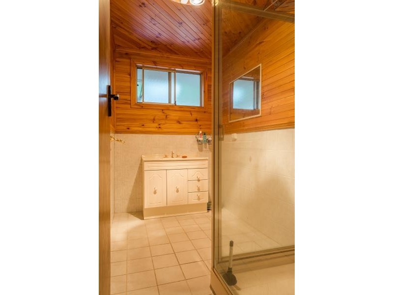 178 Bay View Drive, Little Grove WA 6330