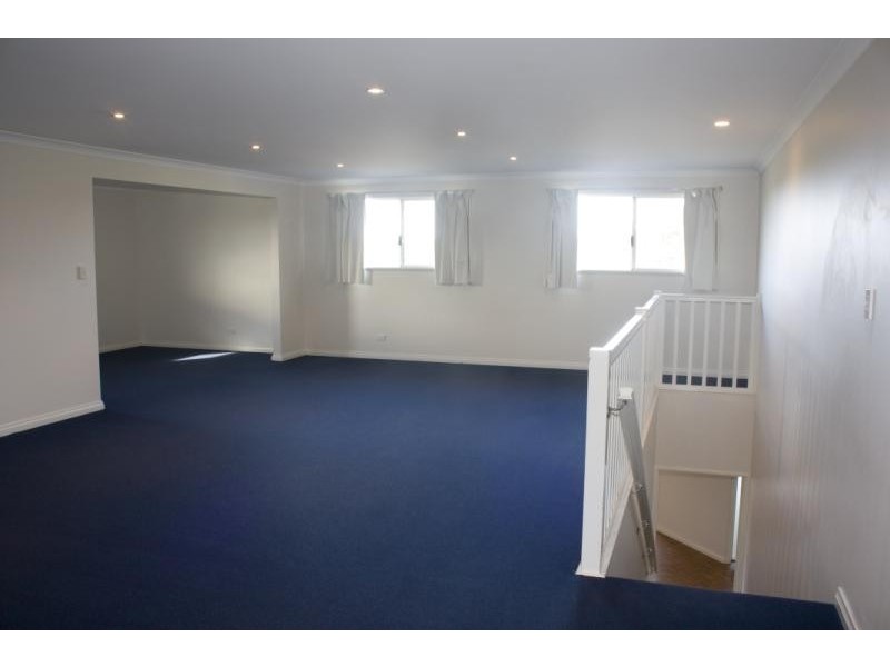 18 Harvey Road, Warrenup WA 6330