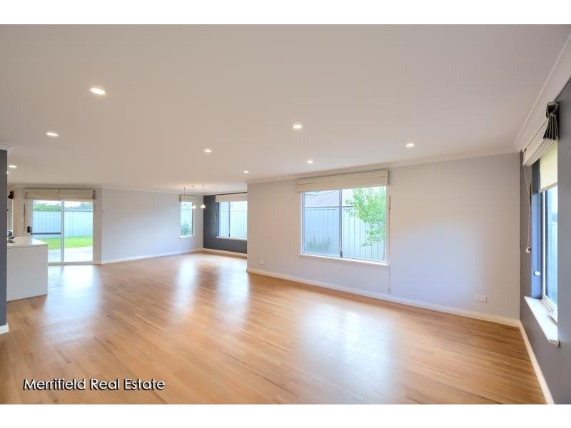 25 Junction Street, Mckail WA 6330