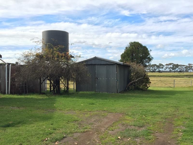 180 Siding Road, Redmond WA 6327