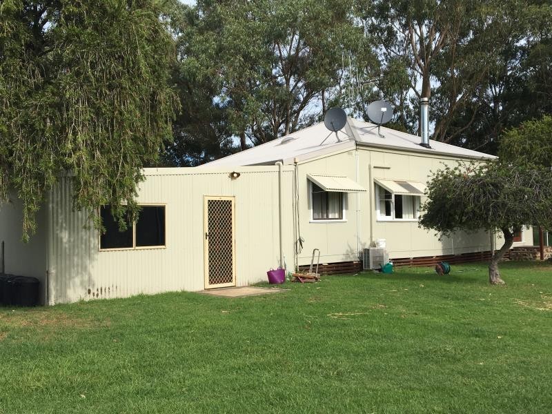 180 Siding Road, Redmond WA 6327