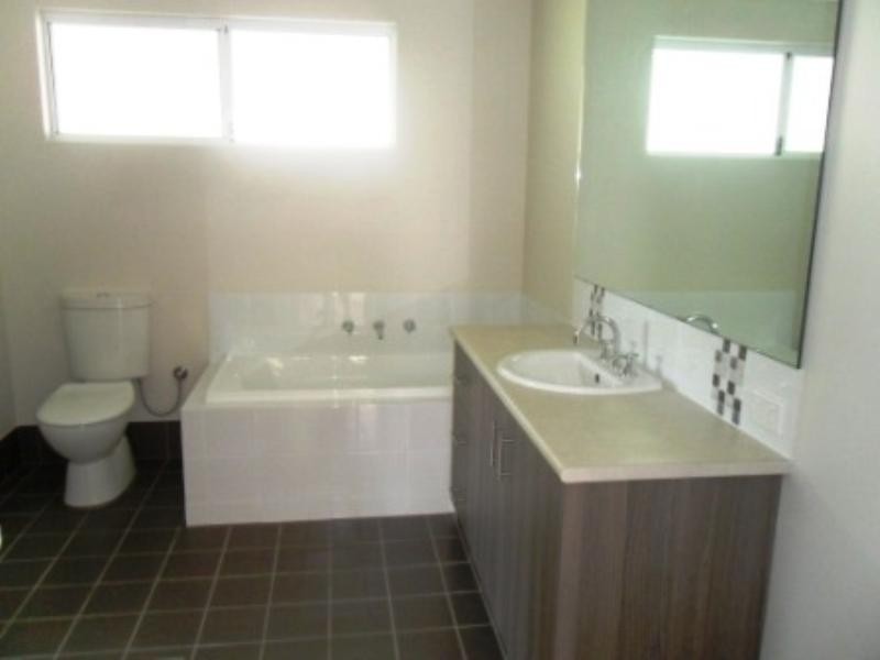 19 Leonora Street, Albany WA 6330