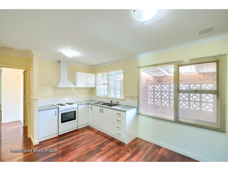 16 Minerva Street, Yakamia WA 6330