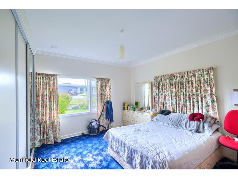 18 Minerva Street, Yakamia WA 6330