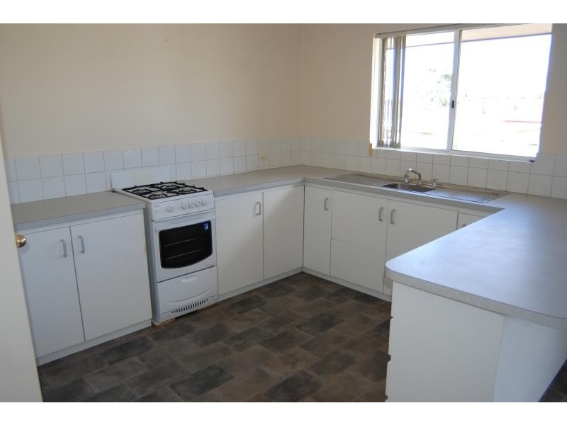 19 Sherwood Drive, Mckail WA 6330