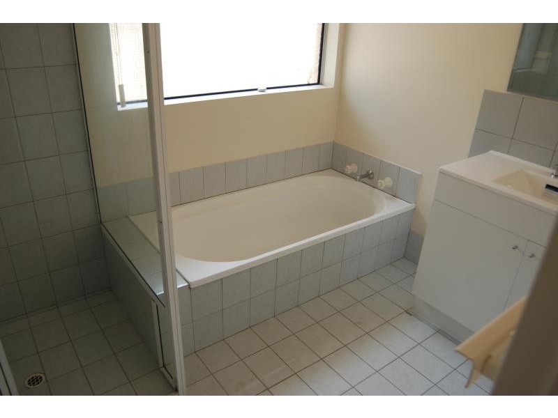 19 Sherwood Drive, Mckail WA 6330