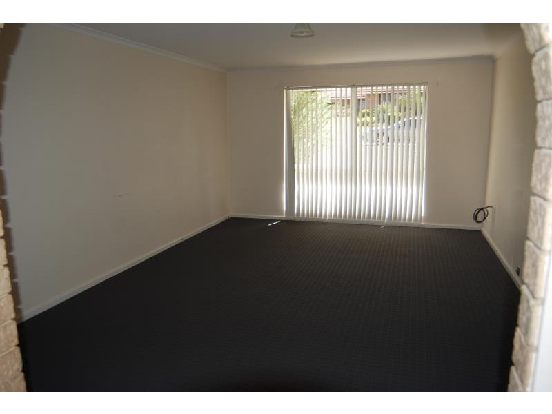 19 Sherwood Drive, Mckail WA 6330