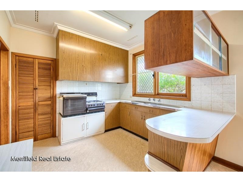 24 Minerva Street, Yakamia WA 6330