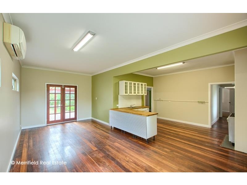 21 Angove Road, Spencer Park WA 6330