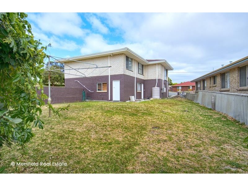 1 Ardeana Crescent, Yakamia WA 6330