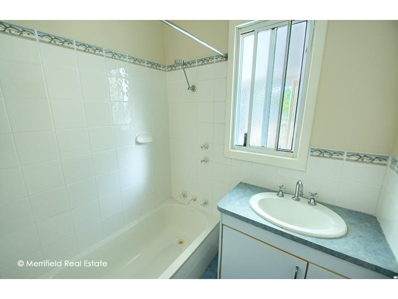 15 Mokare Road, Spencer Park WA 6330