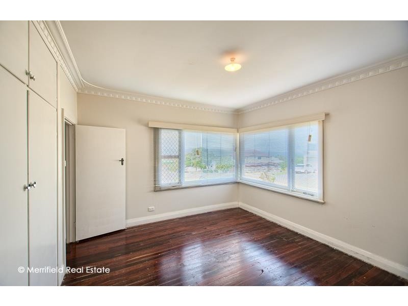 3 Sussex Street, Mount Clarence WA 6330