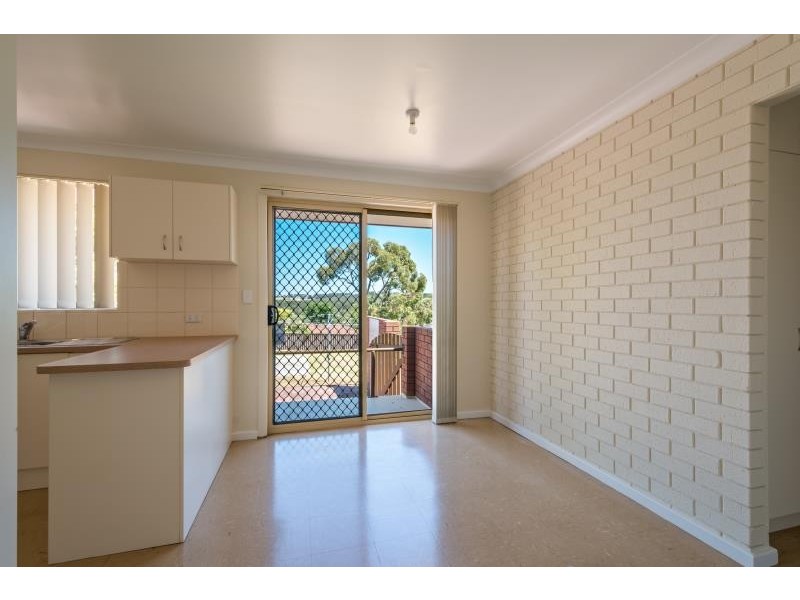 12 Trimmer Road, Spencer Park WA 6330