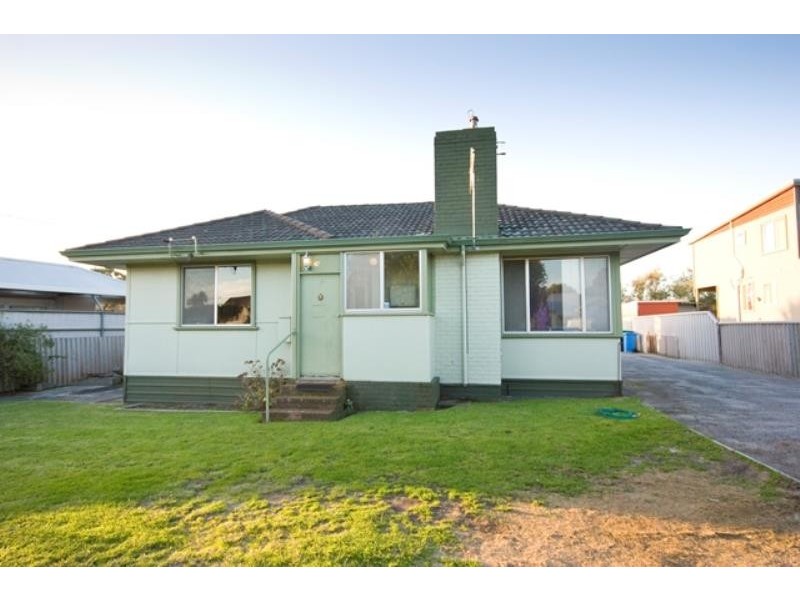 24 Angove Road, Spencer Park WA 6330