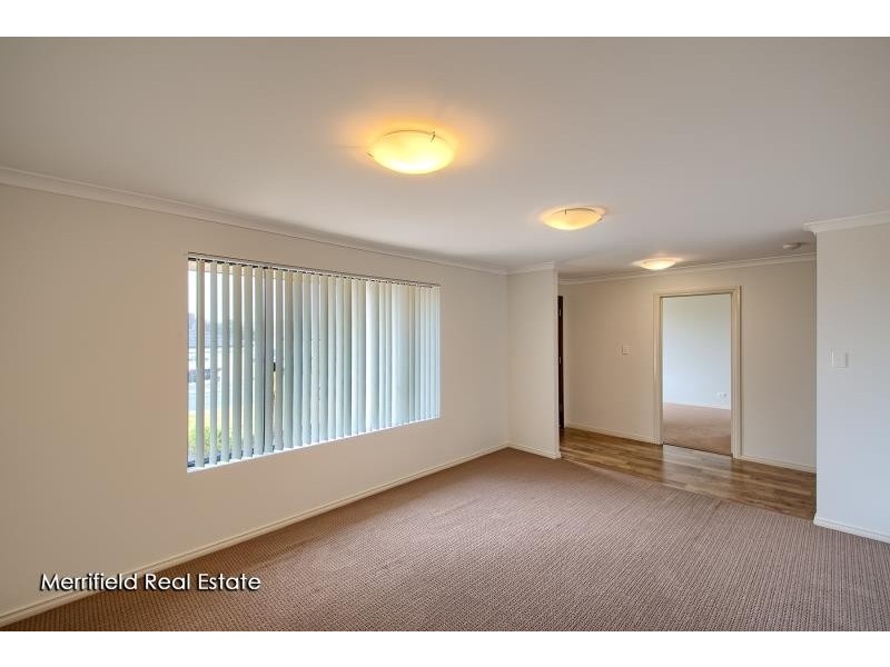 4 Julia Lane, Yakamia WA 6330