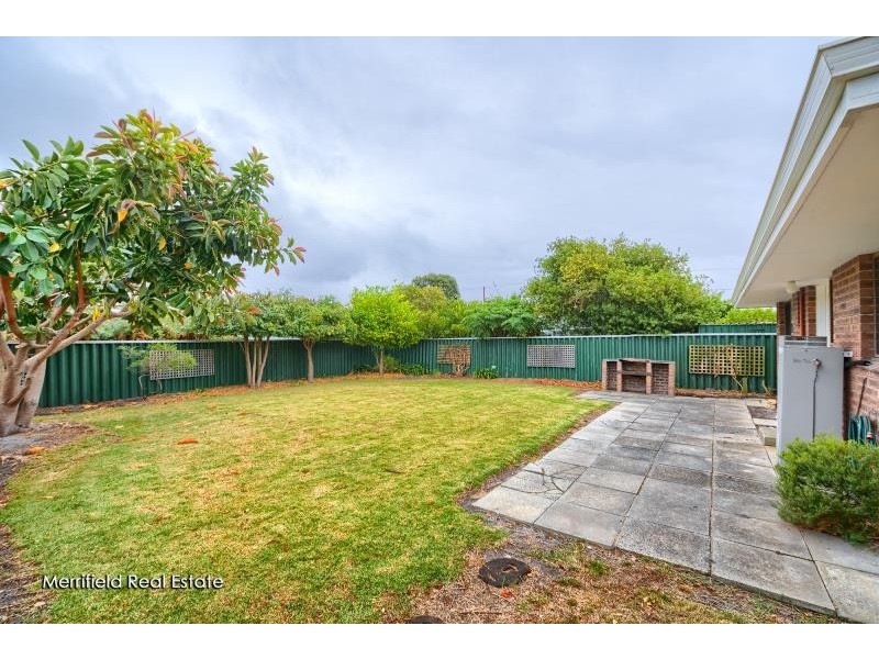 42 Ardross Crescent, Collingwood Park WA 6330