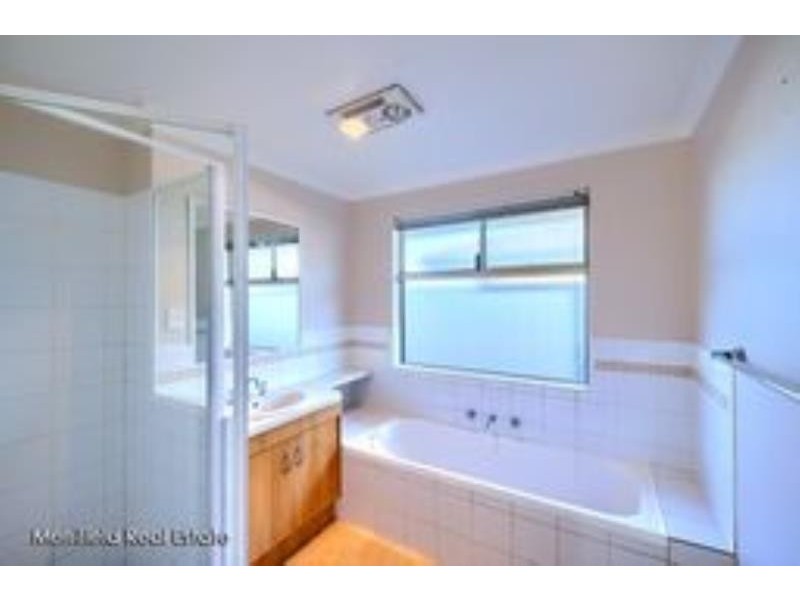 8 Gerdes Way, Mckail WA 6330