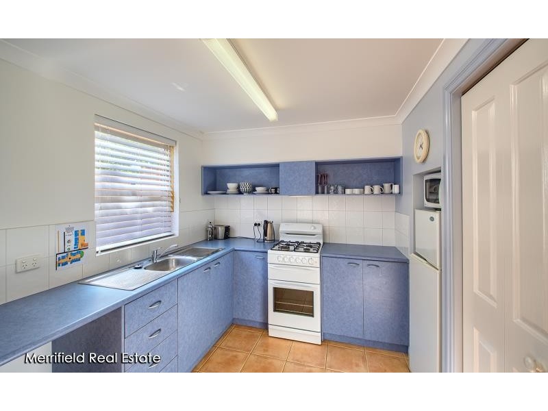 2/20 Adelaide Crescent, Middleton Beach WA 6330