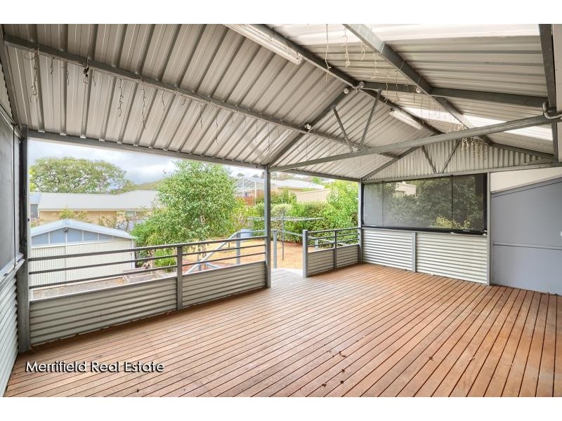 18 Angus Street, Mount Melville WA 6330