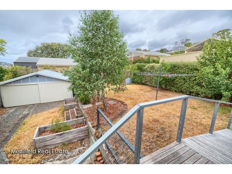 18 Angus Street, Mount Melville WA 6330