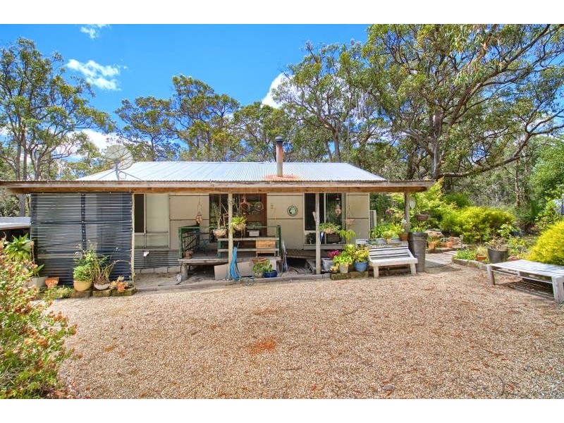 2036 Porongurup Road, Porongurup WA 6324