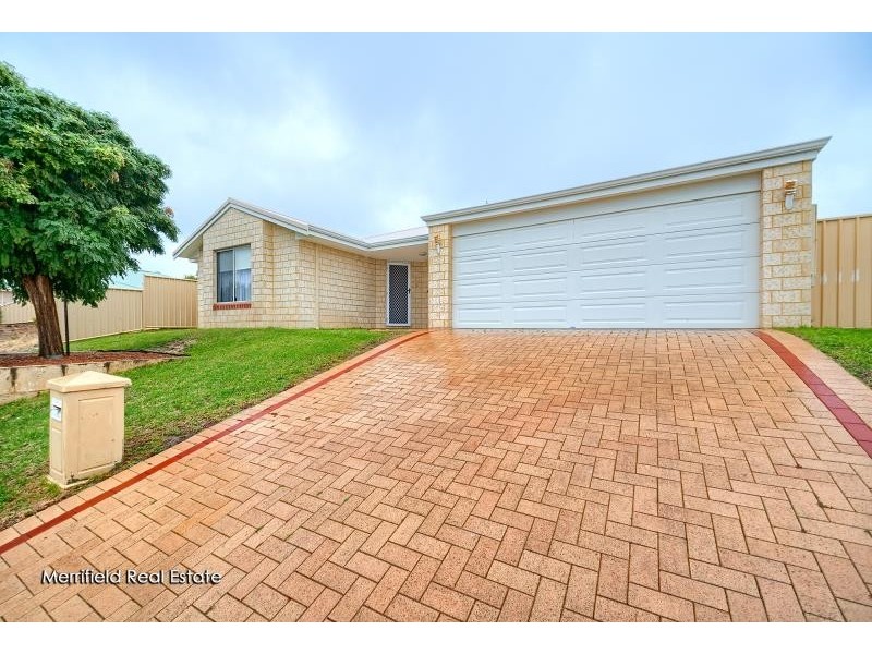 8 Pyrus Gardens, Yakamia WA 6330