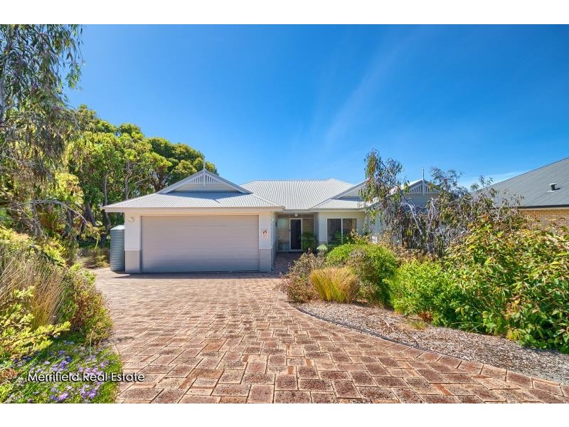 18 Austin Road, Goode Beach WA 6330