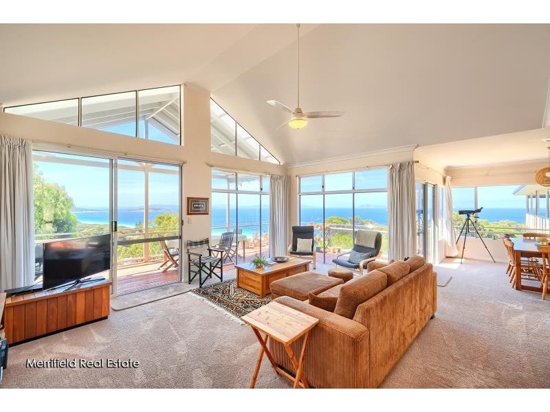 18 Austin Road, Goode Beach WA 6330