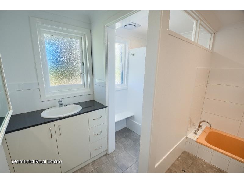 18 King Street, Mount Clarence WA 6330