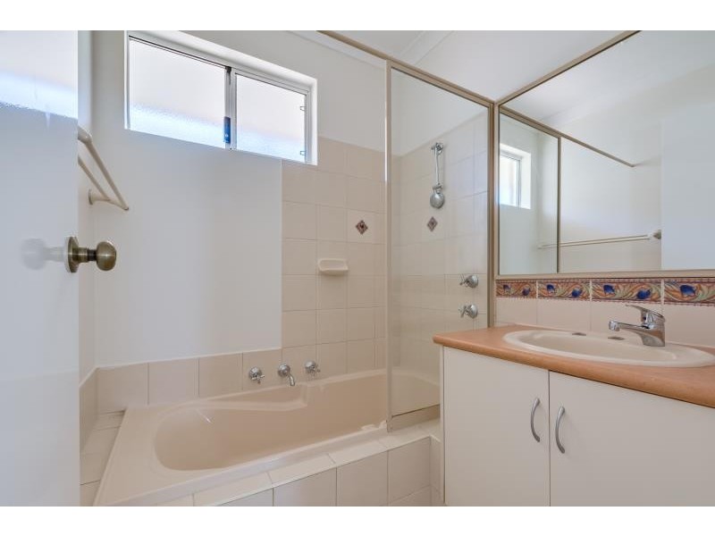 4/20 Butts Road, Yakamia WA 6330