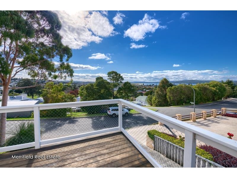 23 Wylie Crescent, Middleton Beach WA 6330